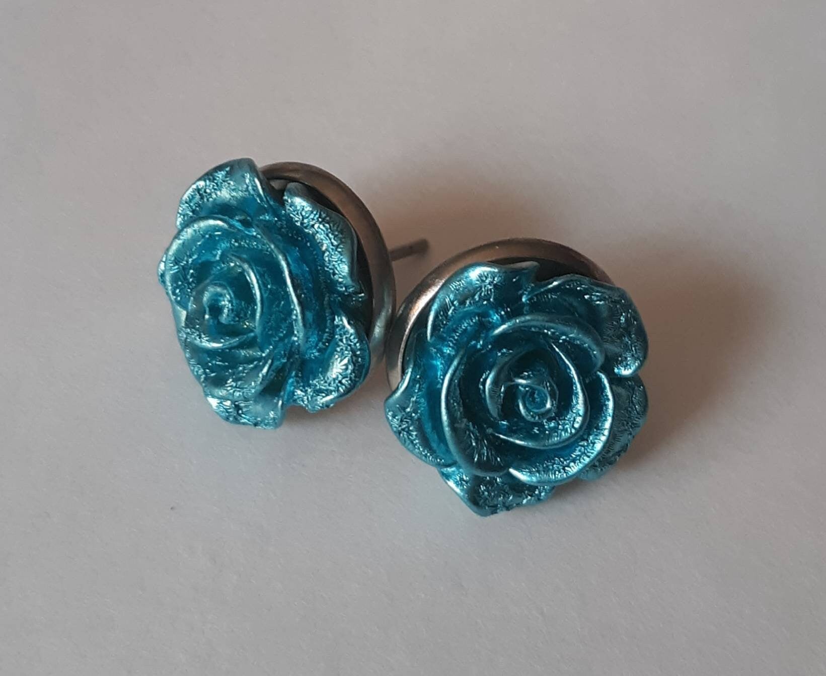 Silver or Blue Metallic Flower Earring and Ring Set