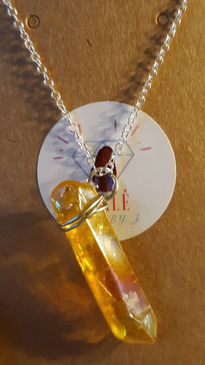 Natural Looking Crystal Pendant