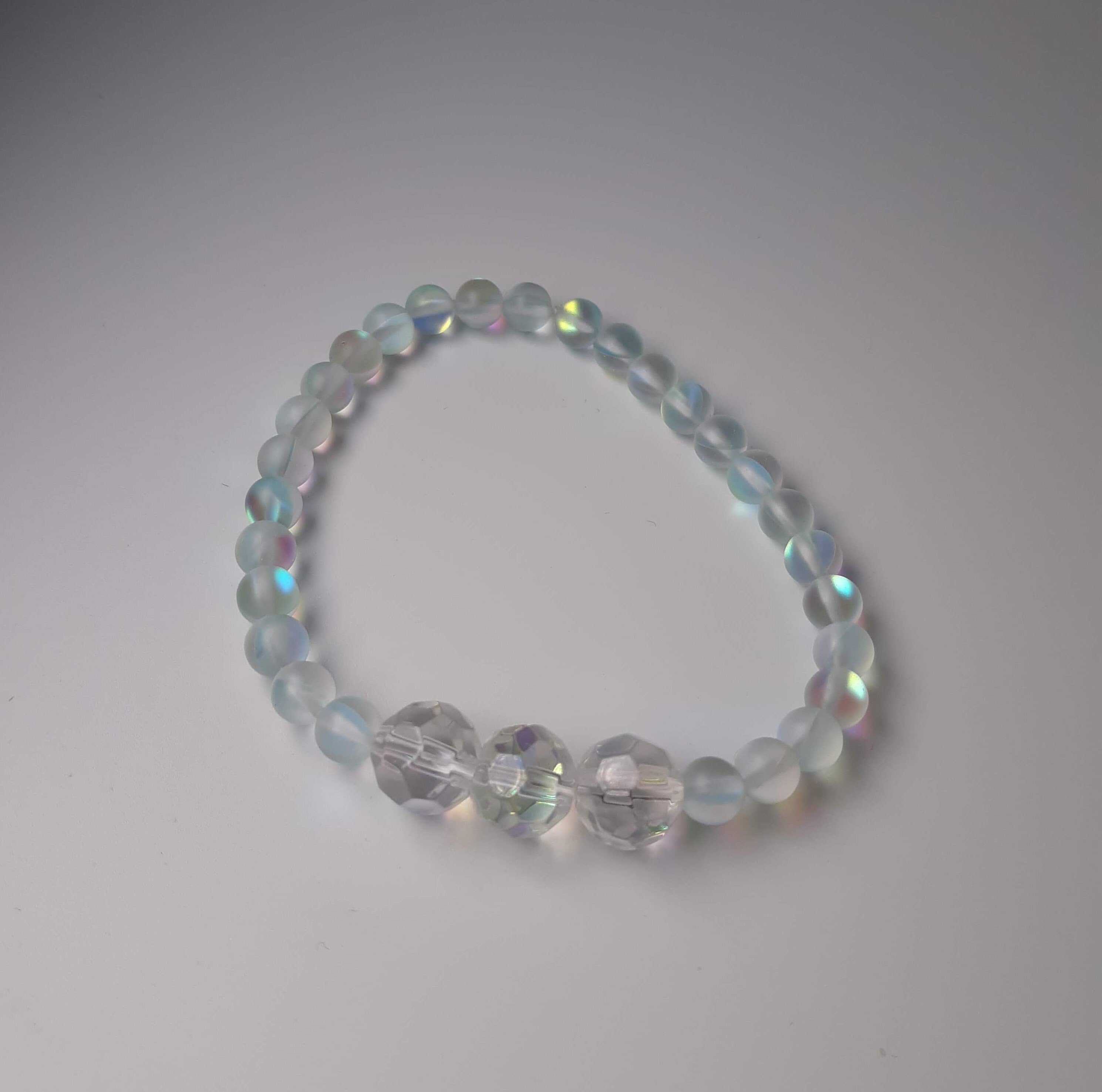 Clear Iridescent Sparkle Beaded Bracelet
