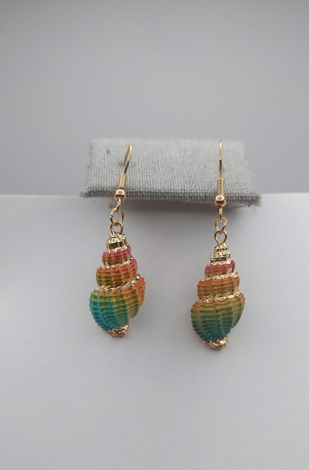 Rainbow Beach Conch Ocean Gold Earrings