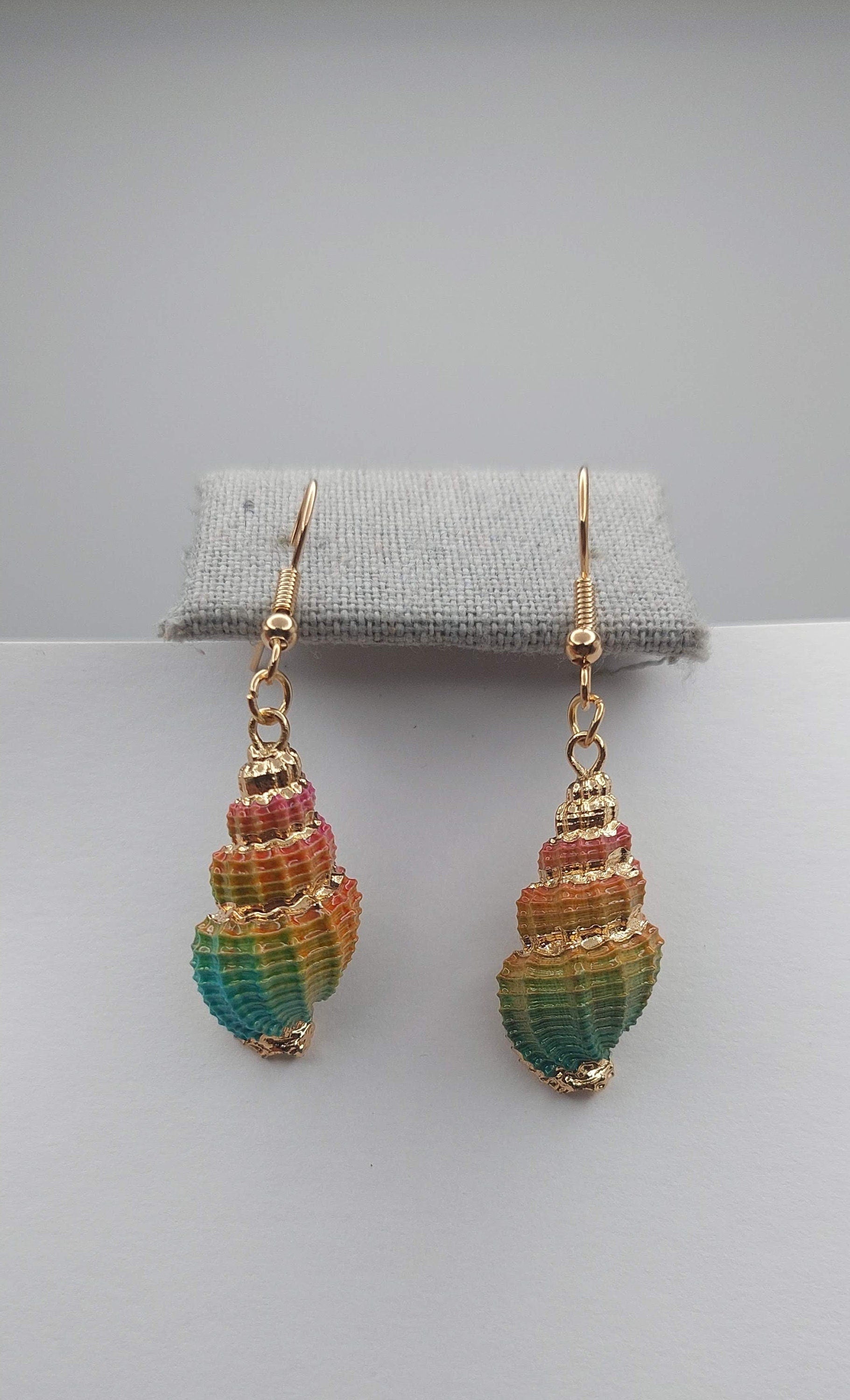 Rainbow Beach Conch Ocean Gold Earrings